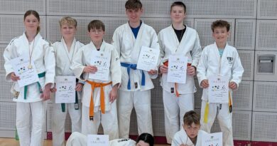 Starke Laupheimer Judoka beim Schulwettbewerb in Ehingen „Jugend trainiert für Olympia“